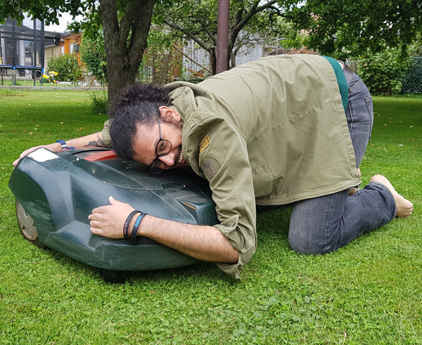 Our guest (and autonomous mower lover) Abhishek Takle - F1 Journalist